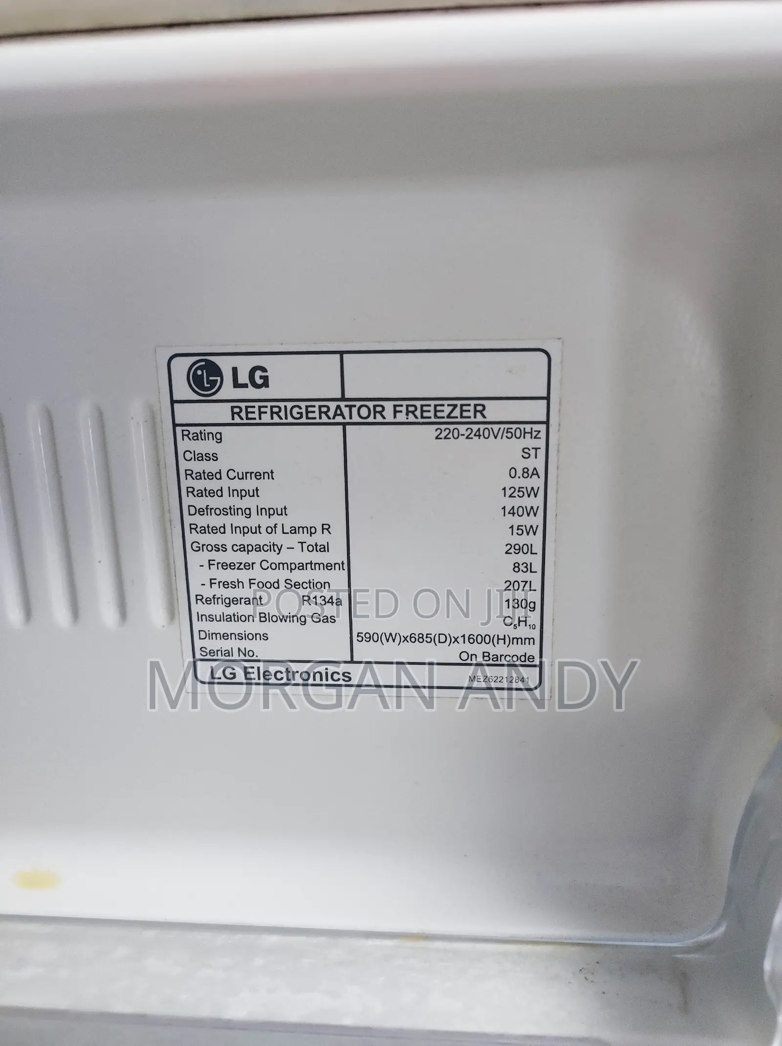 LG Fridge Used but in Good Condition