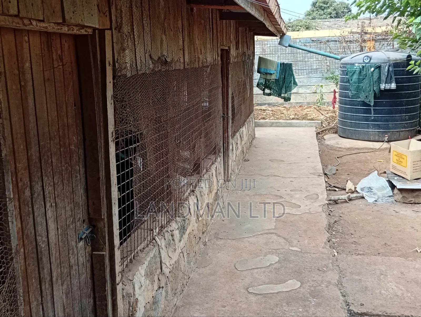4bdrm Bungalow in 20Th Avenue Estate for sale