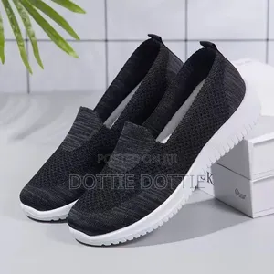 Ladies Comfy Shoes. Size 37-42