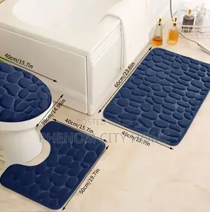 Luxurious Knit Bath Mat Set