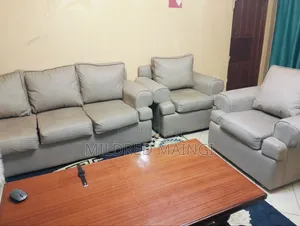 Sofas- 5 Seater