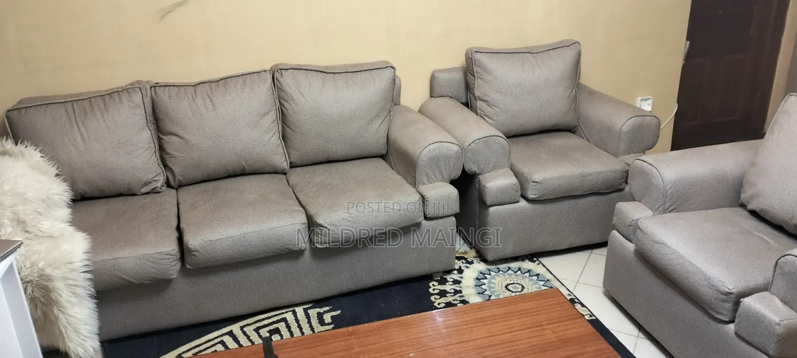 Sofas- 5 Seater