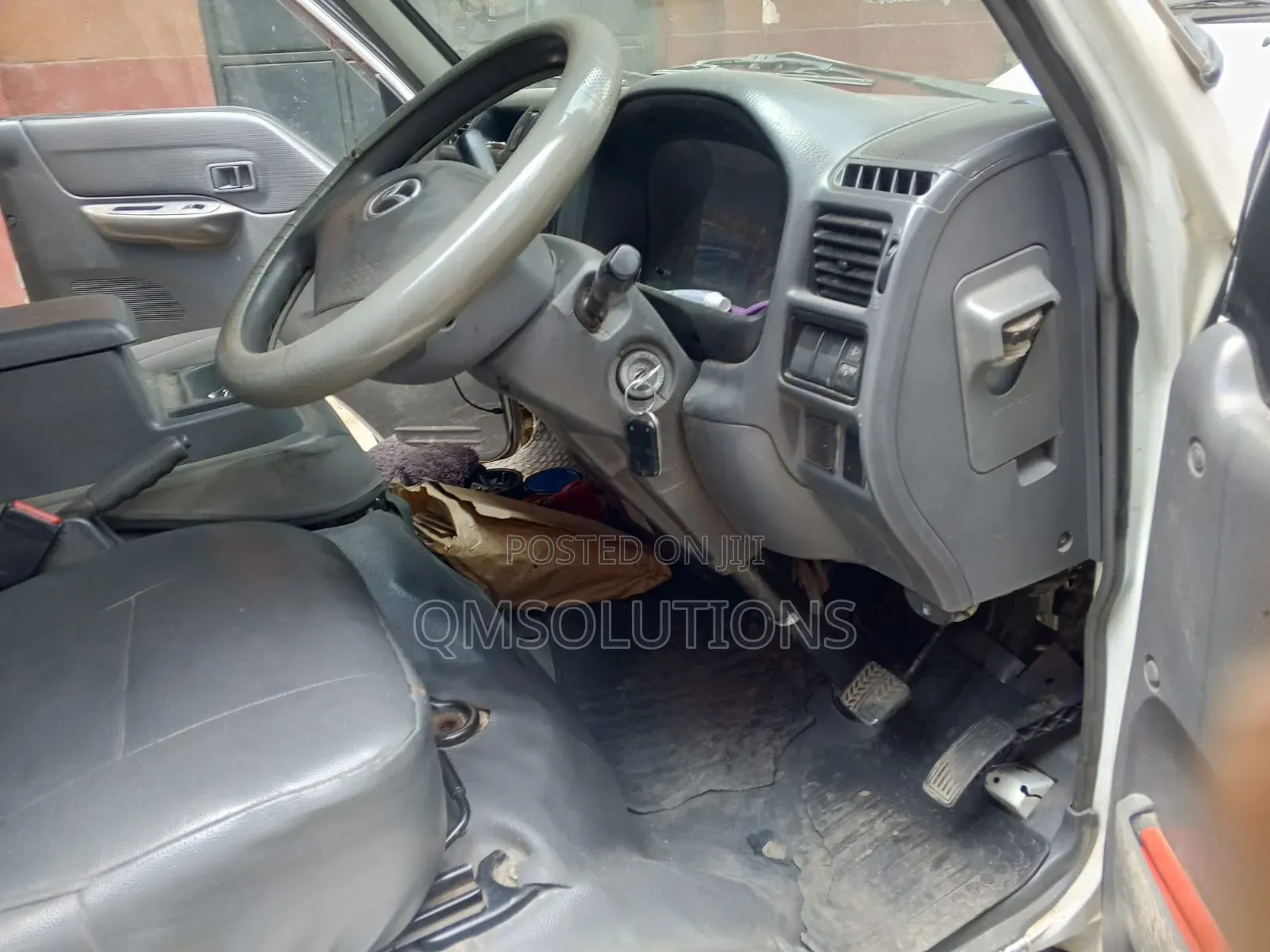 Mazda Bongo 2014 Black