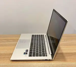 Laptop HP EliteBook 840 G9 16GB Intel Core i5 SSD 256GB