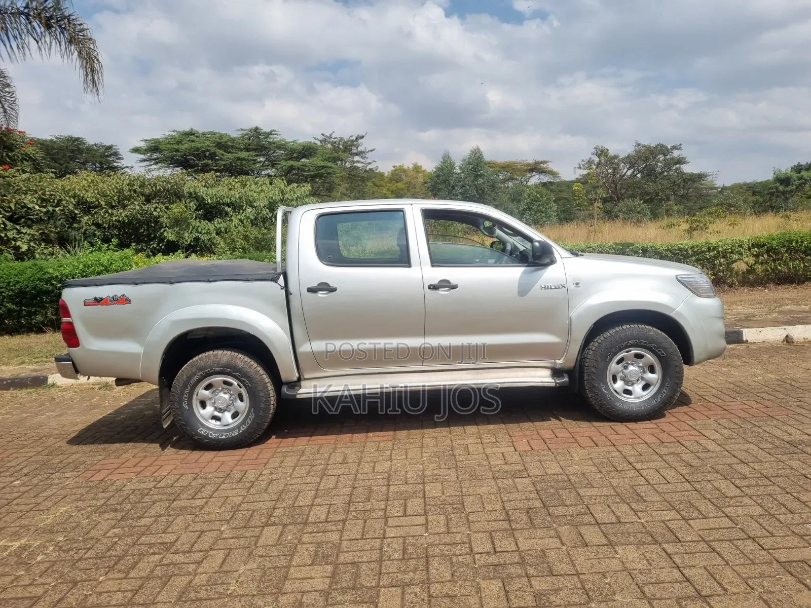 Toyota Hilux 2009 Silver