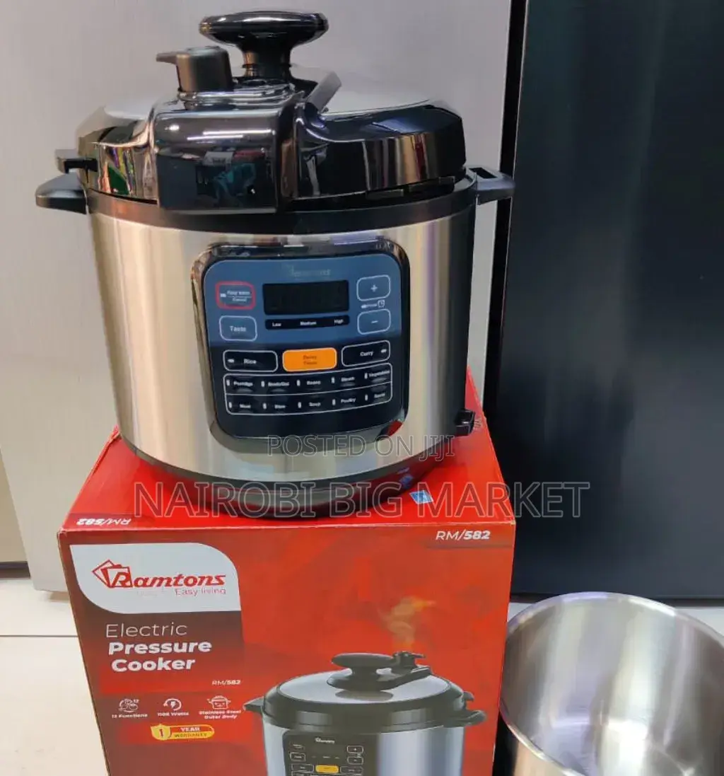 *Ramtons Pressure Cooker With Stainless Steel Pot