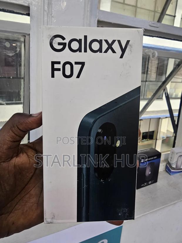 New Samsung Galaxy F07 64 GB Green