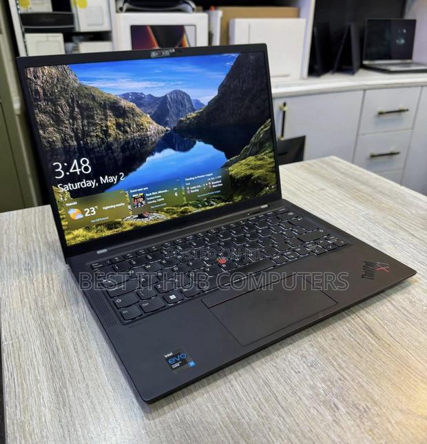 Laptop Lenovo ThinkPad X1 Carbon 16GB Intel Core i7 SSD 512GB