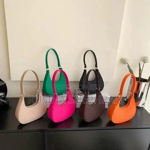 Rusinas Collection