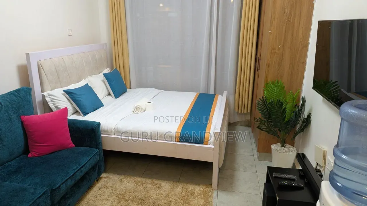 Roysambu Studio Airbnb Behind TRM