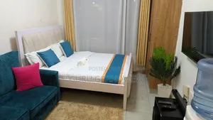 Roysambu Studio Airbnb Behind TRM