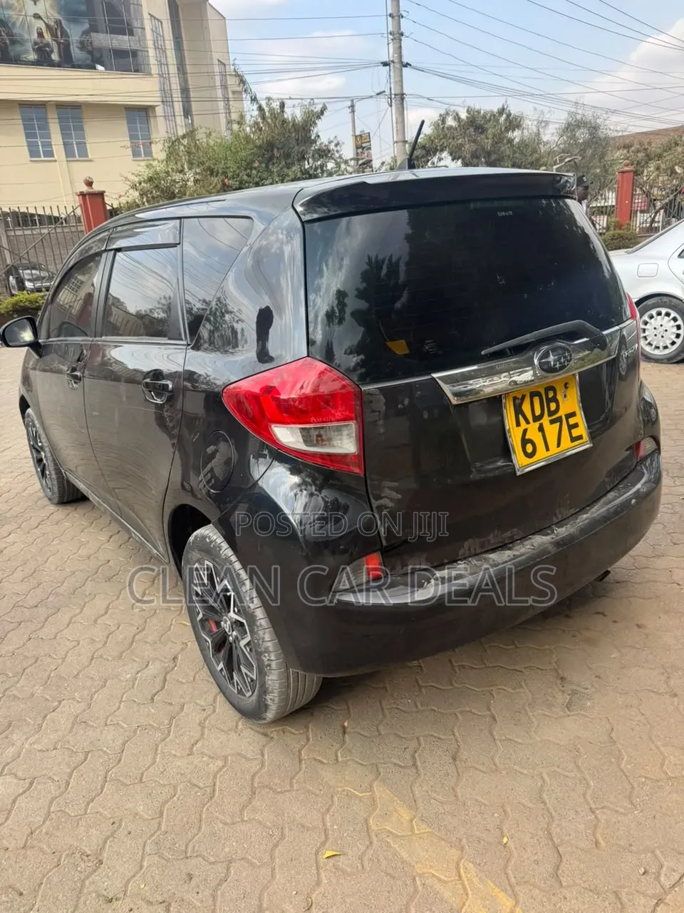 Subaru Trezia 2013 Black