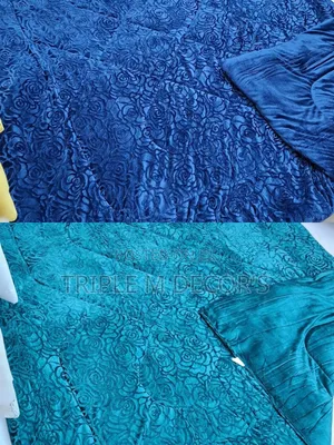 Warm Heavy Woolen 6 by 6 Duvet