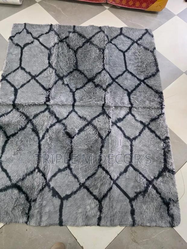 Extra Premium Soft Fluffy Carpet for Beautiful Living Rooms - thumbnail 2