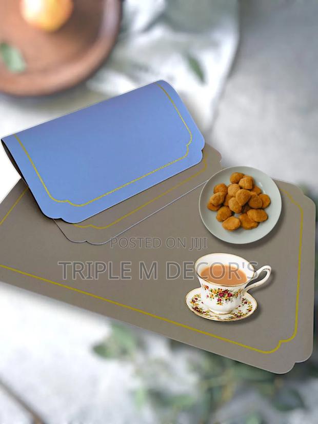 Quality Stylish Quality Double Sided Table Mats