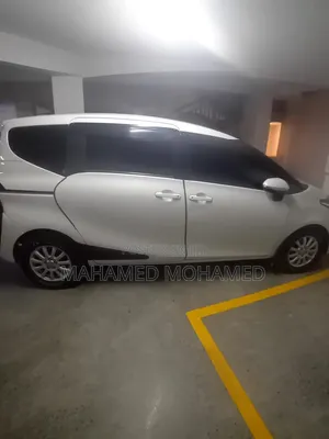 Toyota Sienta 2016 White