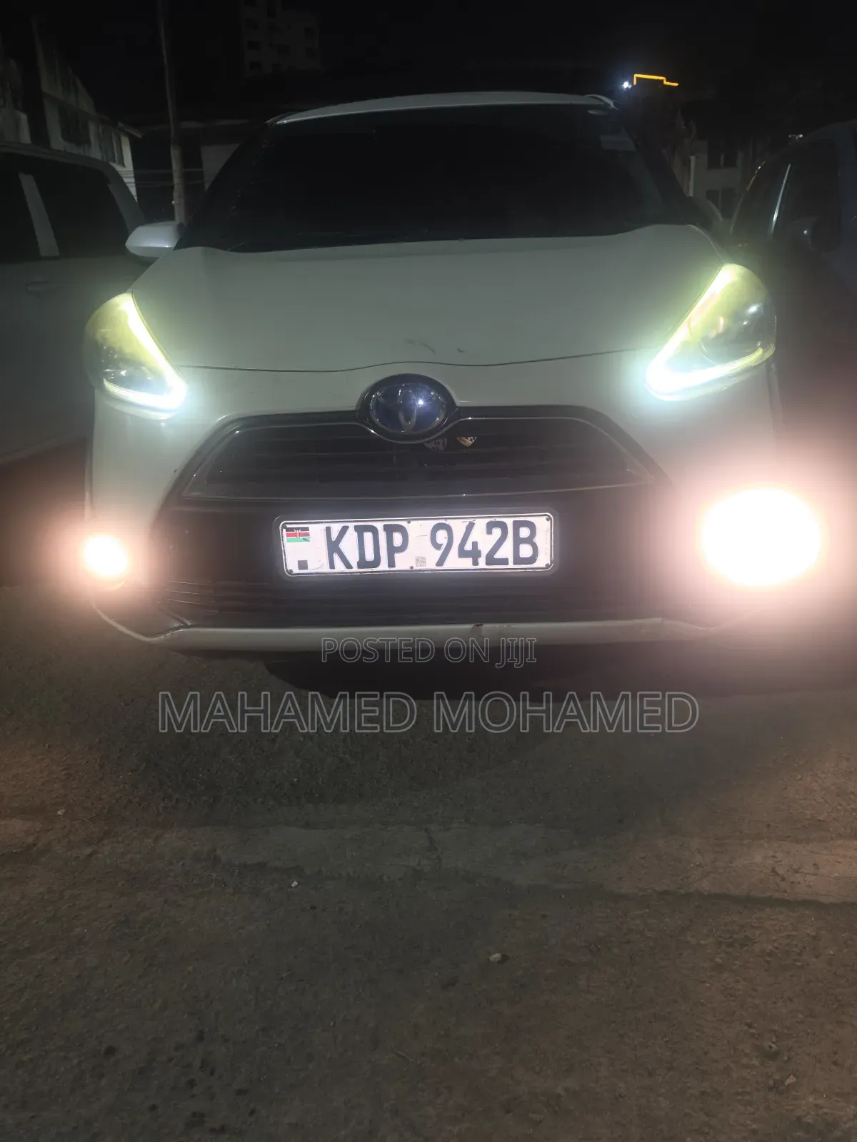 Toyota Sienta 2016 White