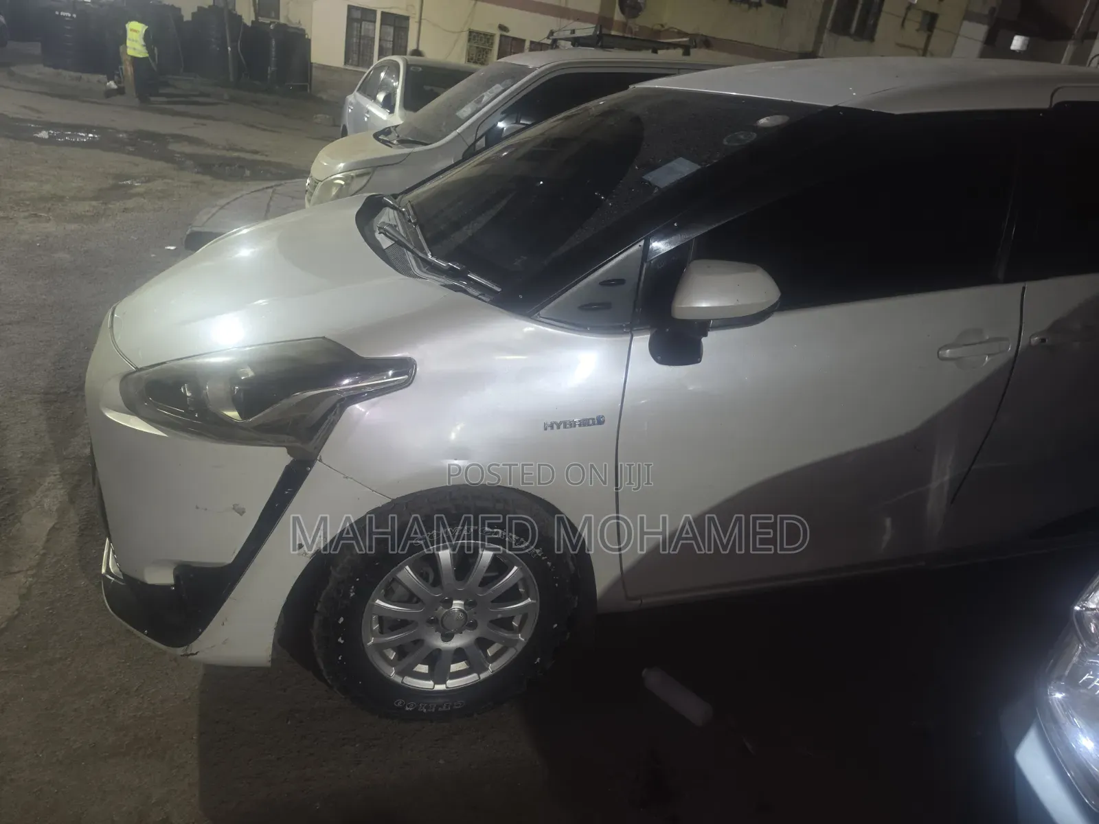 Toyota Sienta 2016 White