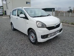 Daihatsu Mira 2015 White