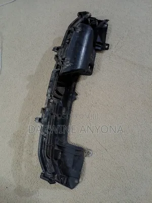 2014 Honda Insight Grill