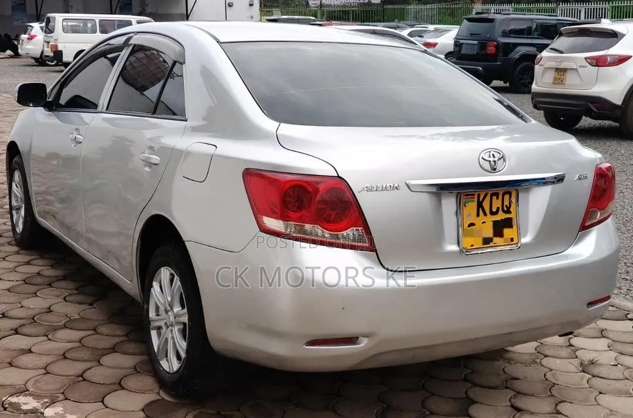 Toyota Allion 2011 Silver