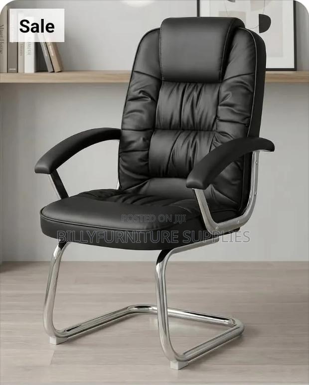 Executive Cantilever Visitors Chair Nairobi – Premium Comfort