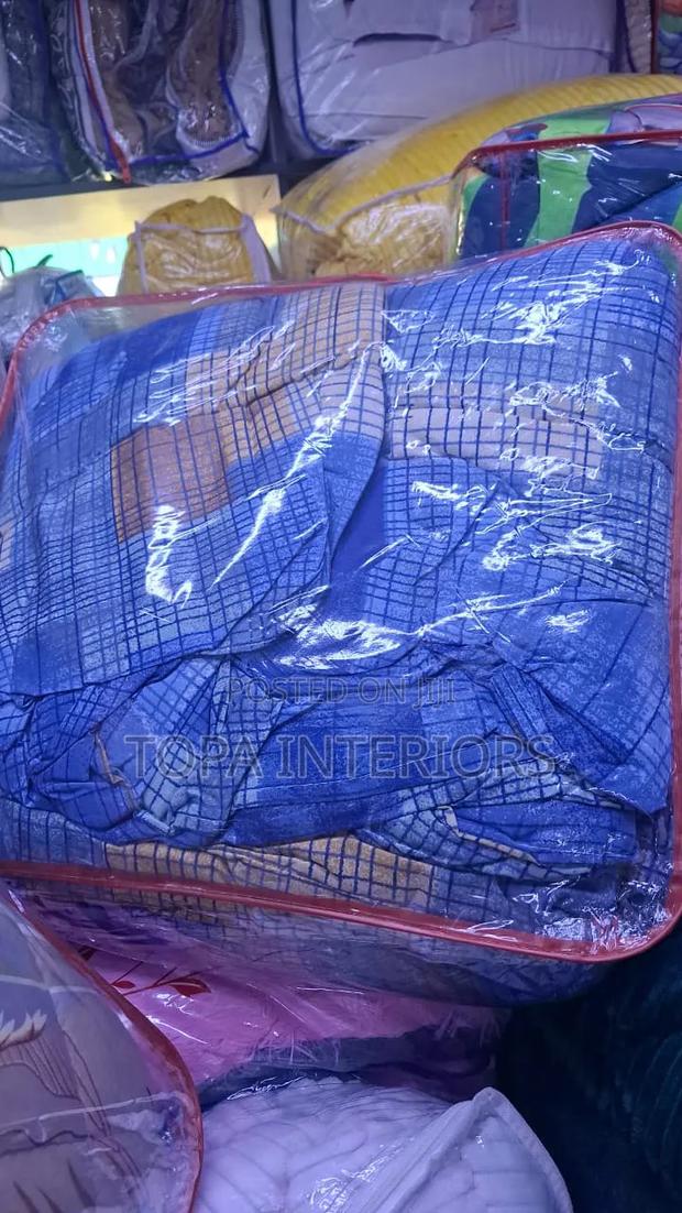 New 4x6 Unbinded Duvets With Matching Pillow Cases and Bedsheet - thumbnail 2