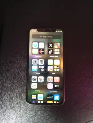 Apple iPhone X 64 GB Black