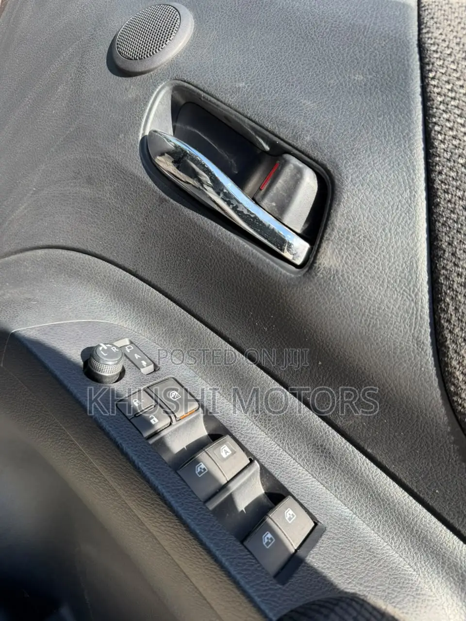 Toyota Sienta 2019 Brown