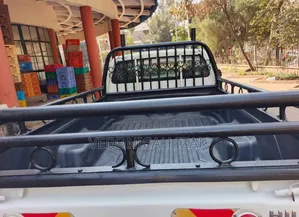 Toyota Hilux 2015 White