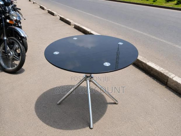 Round Glass Table - main view