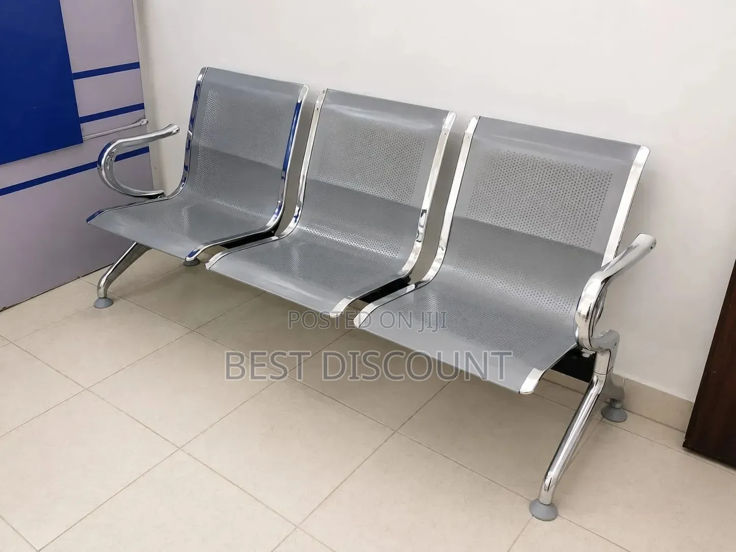 Waiting Bench / 3 - Seater