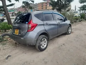 Nissan Note 2013 Green