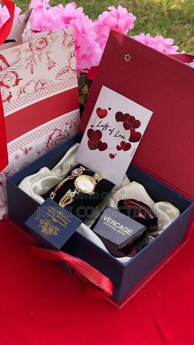 Watch X Bracelet X Perfume Ladies Gift Set - thumbnail 2