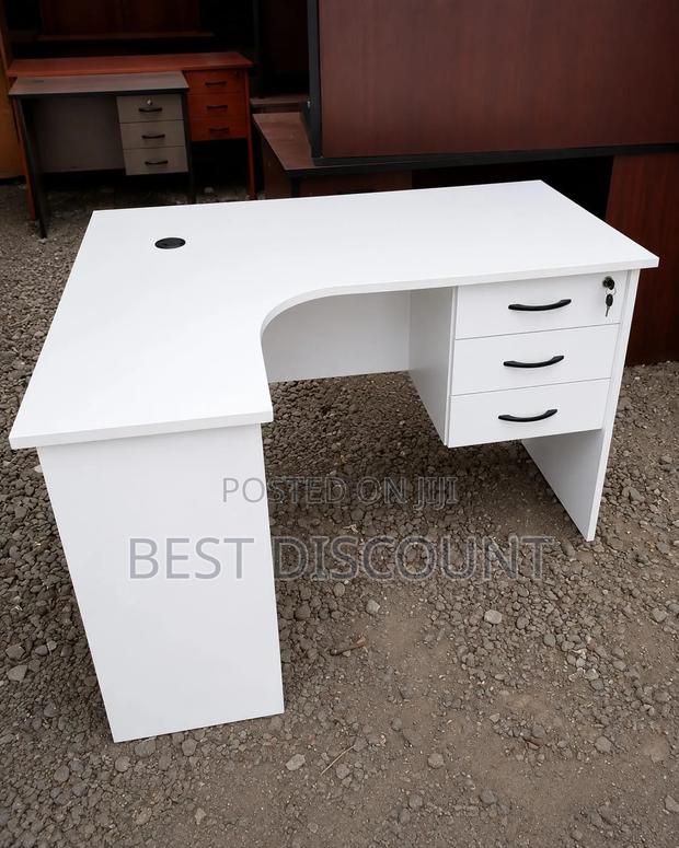 L Shaped Workstations - thumbnail 2