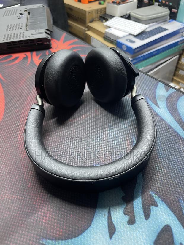 Jabra Evolve2 75