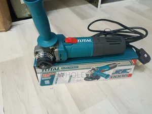 TOTAL 115mm Angle Grinder 750W Durable Construction