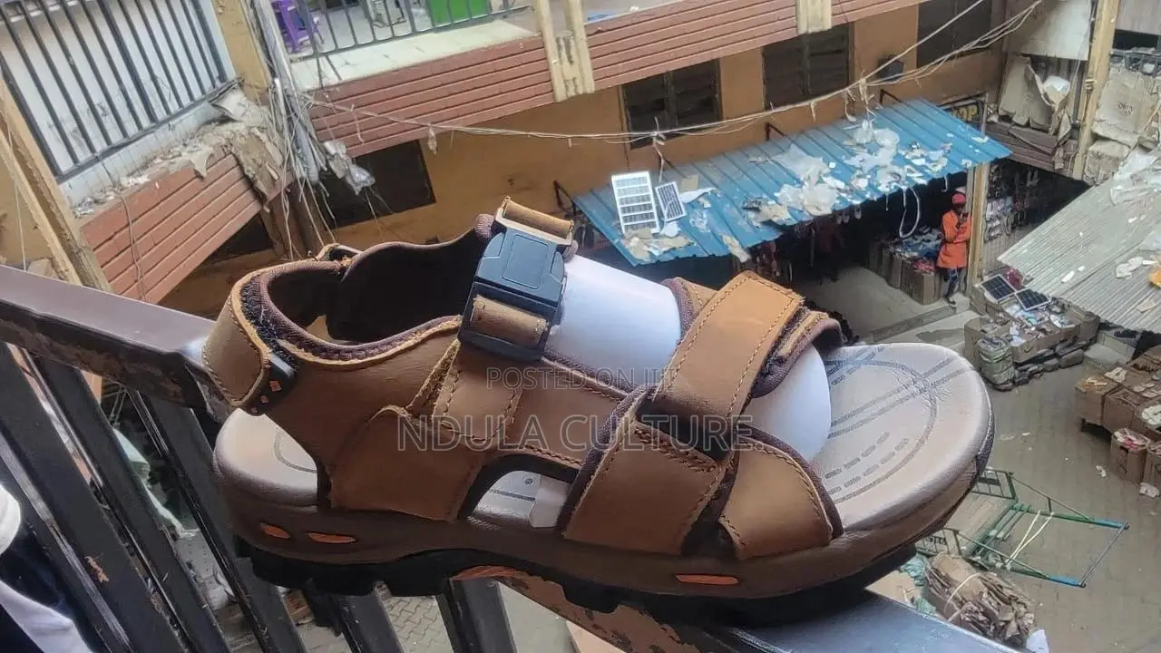 Quality Leather Open Shoes//Sandals
