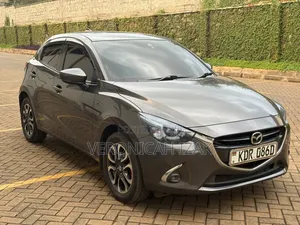 Mazda Demio 2017 Gray