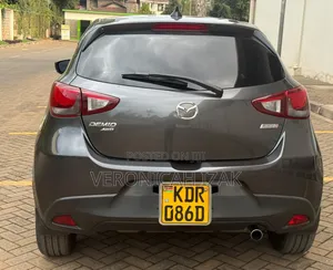 Mazda Demio 2017 Gray