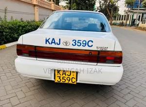 Toyota Corolla 1992 White