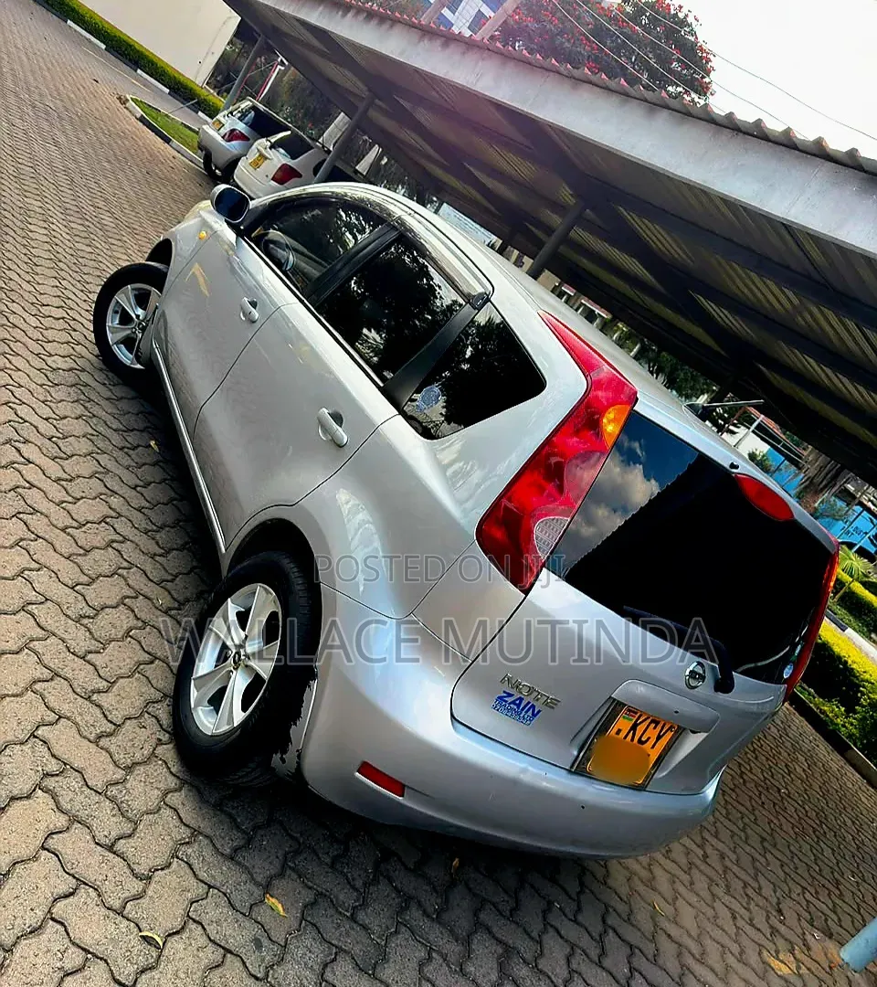 Nissan Note 2013 Silver