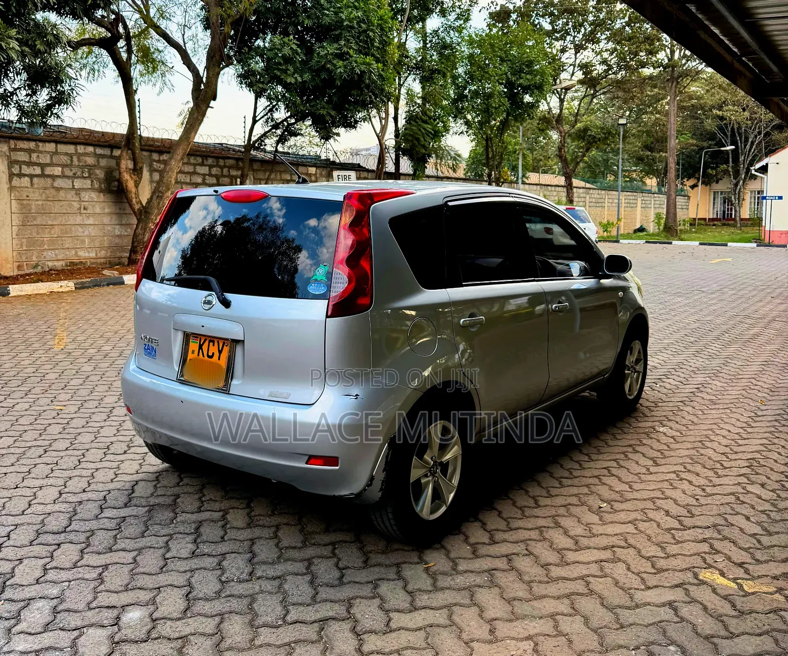 Nissan Note 2013 Silver