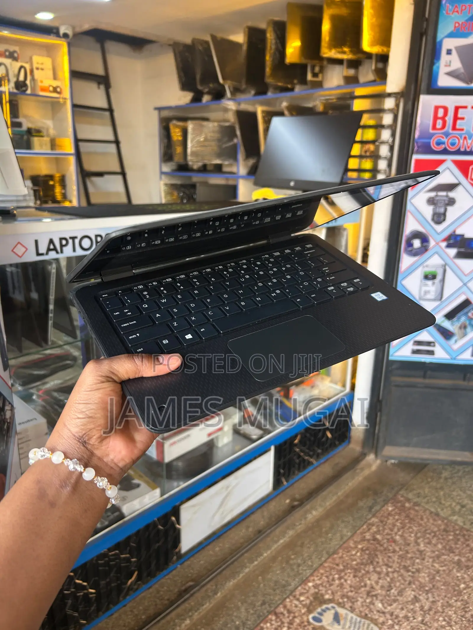 New Laptop HP 15 16GB Intel Core i7 SSHD (Hybrid) 256GB