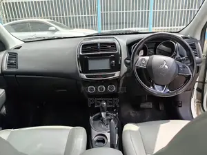 Mitsubishi RVR 2016 White