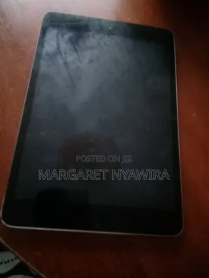 Apple iPad mini 3 64 GB Silver