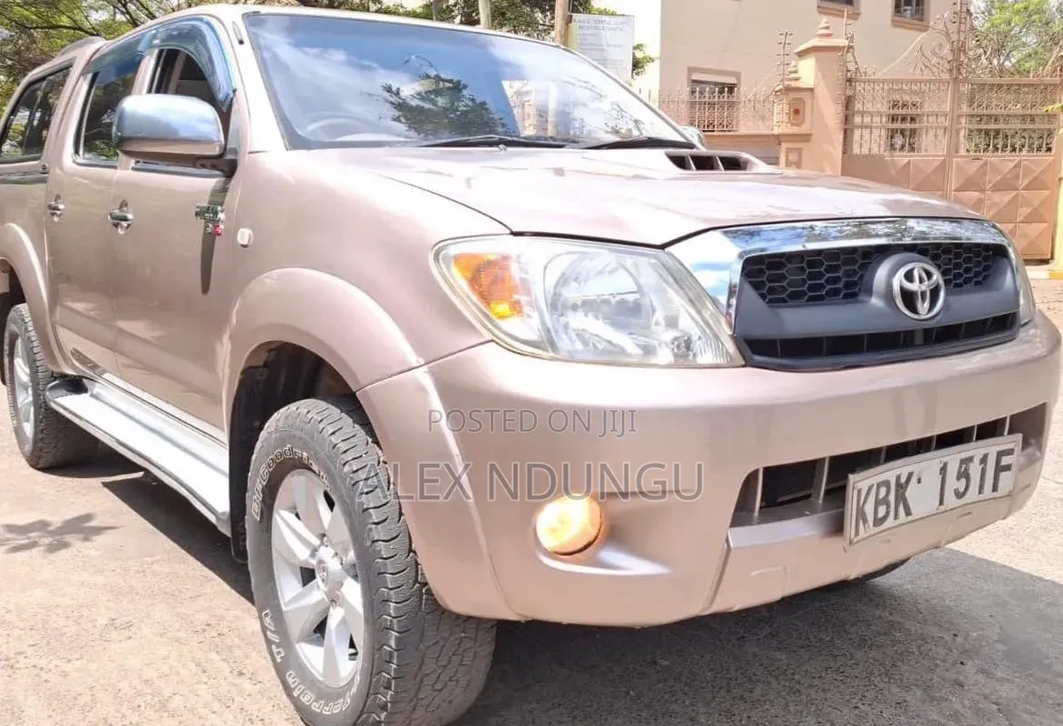 Toyota Hilux 2.5 Cab 2005 Beige