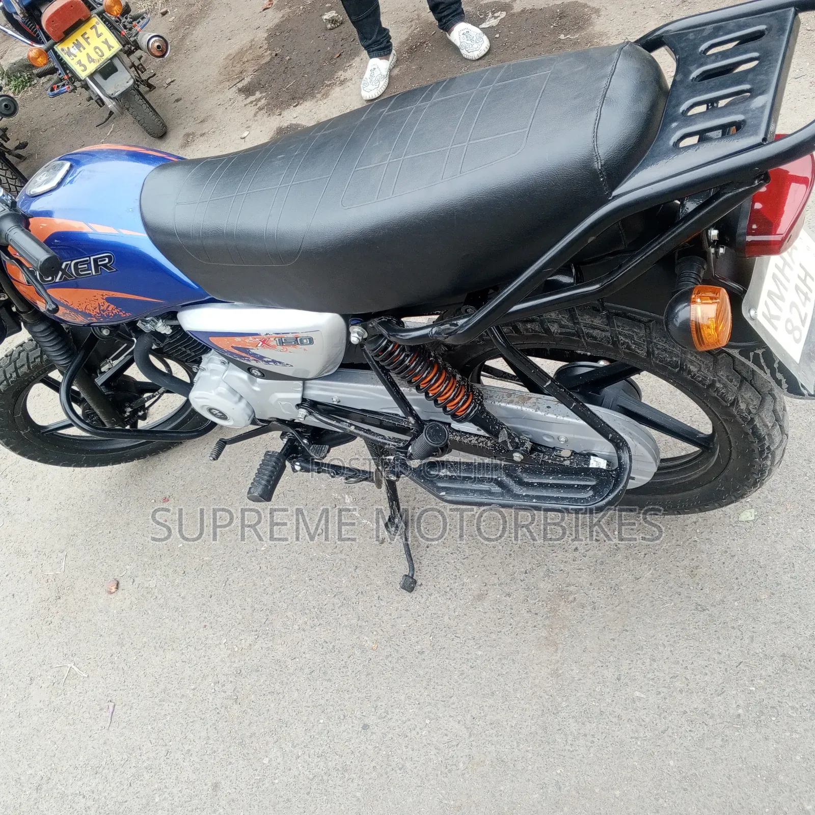 Bajaj Boxer 150 UG 2026 Blue