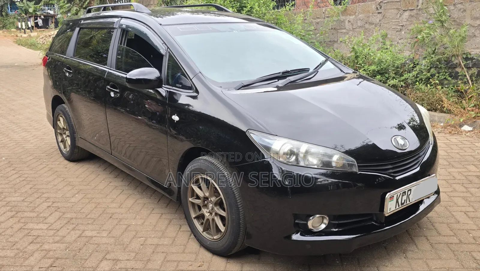 Toyota Wish 2012 Black