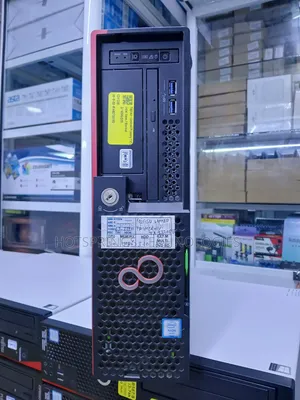 Desktop Computer Fujitsu 4GB Intel Xeon HDD 320GB